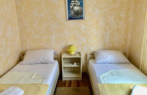 Apartments Pine & Oak with shared seasonal hot tub - Photo 43