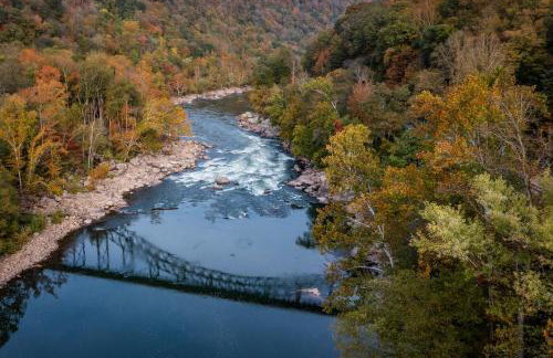 NRG Retreat Pool, Games, Theater and Rock Walls - Foto 44