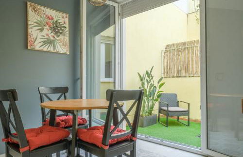 Chic & Comfortable Apartment, Private Terrace - Foto 21