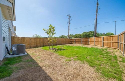 Gorgeous, Brand New 3 Bedrooms Home- Near SeaWorld & Lackland AFB - Foto 19