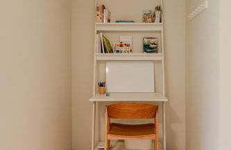 Grand Villa w/ Pool, Garden & Garage by HostWise - Foto 74