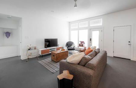 Sophisticated Minimalist Modern Home w/pool and spa - Foto 32