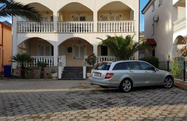 Apartments Nika - Foto 1