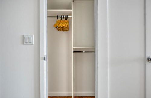 Blueground UES gym balcony nr central park NYC-1404 - Foto 19