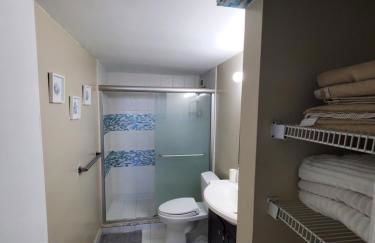 Entire Beach Front Condo w/ pool Amazing view 4pax - Photo 32