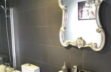 Victoriana Duplex Apartment - Foto 31