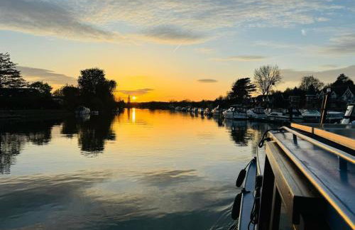 Stunning Classic Dutch Barge near Henley & Marlow - Foto 27