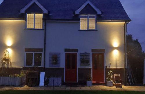 Peaceful self contained Studio in lovely garden. - Photo 19