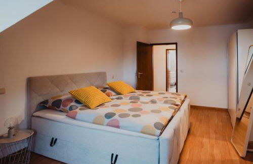 Zentral, Loggia, TG-Platz - Foto 16