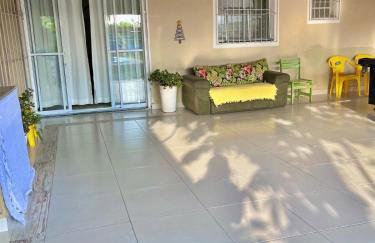 LINDO SOBRADO PERTINHO DA PRAIA - WiFi 600 MEGAS - Foto 56