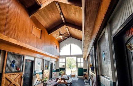 Rustic Horse Stall Suite B&B Near Nashville and has Private Bath, Loft Beds & Country Breakfast - Foto 20