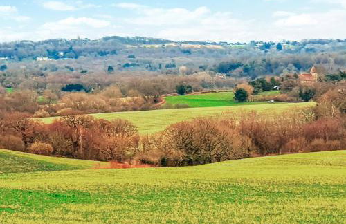 Benchwood House - Photo 8