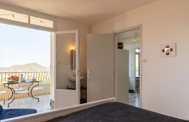 1 bedroom Apartment in Carqueiranne with terrace - Photo 11