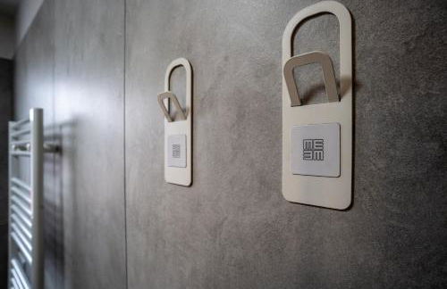 LuxeDesign Apartment - Photo 24