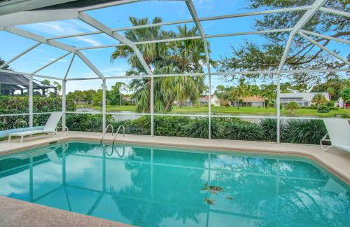 SUPERB VILLA WITH PRIVATE POOL IN NAPLES - Photo 5