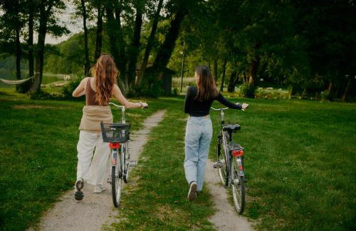 Raus Tiny House am See mit Sauna und Whirlpool - Foto 23