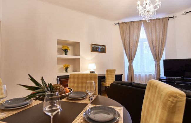 Old Town Square Royal Apartment - Photo 12