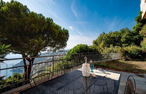 Giardino, Piscina e Posto Auto - Relax con Vista Mare - Foto 12