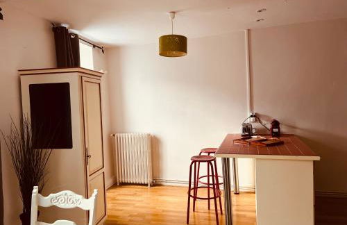 Joli duplex plein centre, parking sur demande à la réservation - Foto 9