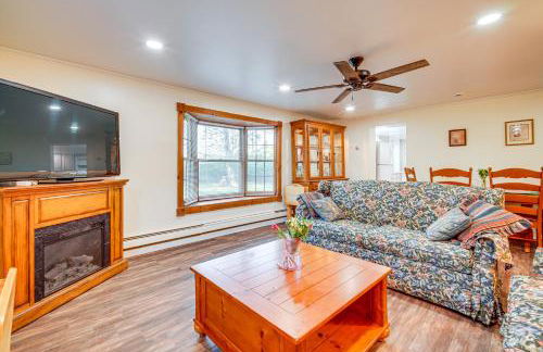 Pet-Friendly Little Egg Harbor Home with Fenced Yard - Foto 1