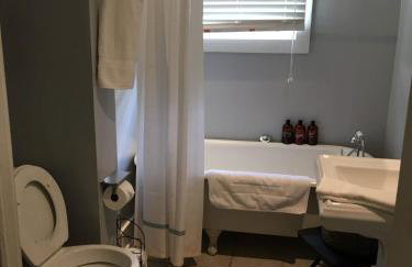 Perfectly Modern Craftsman- close to everything! - Photo 61