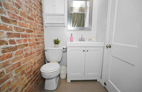 Modern 4BR Unit with Free Parking Near University of Illinois Chicago and Medical District - Foto 28