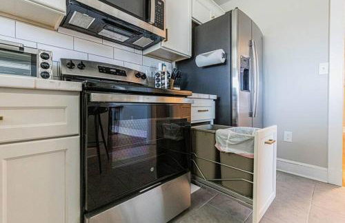 Step into Style Charming RVA Getaway! - Foto 7