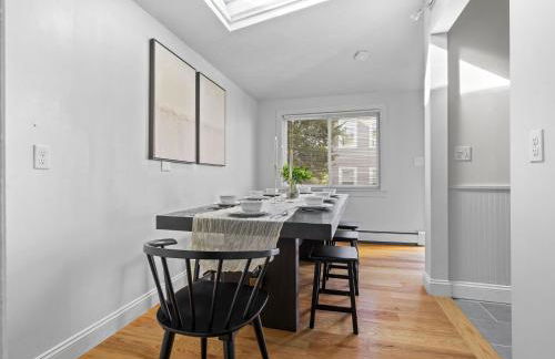 Boston 4BR Home with Parking BBQ Fire - Photo 11