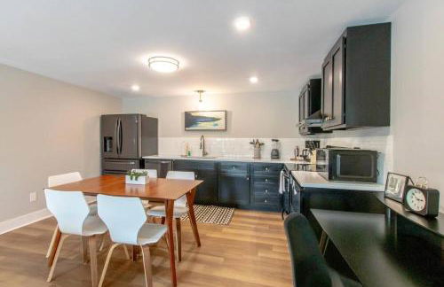 Beautiful Bungalow Historic Franklin Quadplex - Foto 16