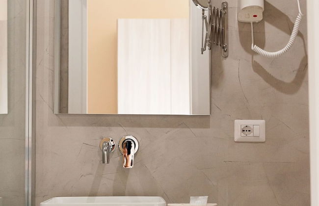 Lifestyle Veneto Suite - Photo 45