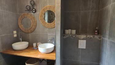 Maison au calme avec Piscine proche Sarlat - Foto 5