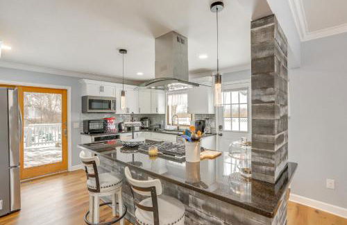 7 Mi to Cedar Point Retreat with Hot Tub and Gazebo - Foto 5