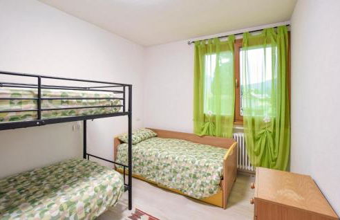 2 Bedroom Cozy Apartment In Lamon - Foto 17