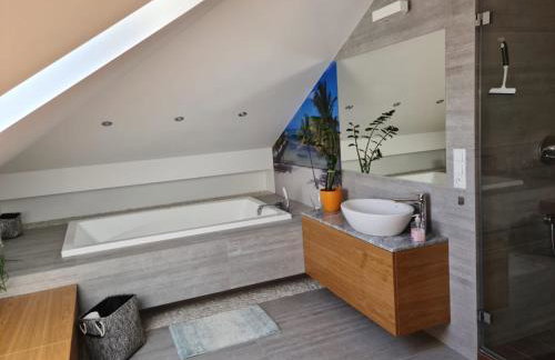 Dom nad jeziorem na Kaszubach - Photo 27