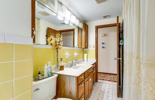 Spacious Yard with Gazebo Charming Windsor Retreat - Foto 13