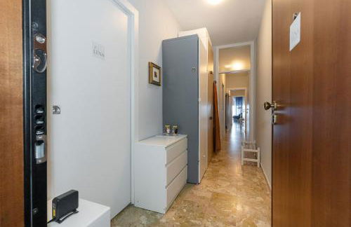 LaLuna Apartments - Sea Panorama - 20mins from CTA airport - Foto 12