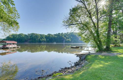 Lakefront Kingsport Home with Private Hot Tub! - Foto 45