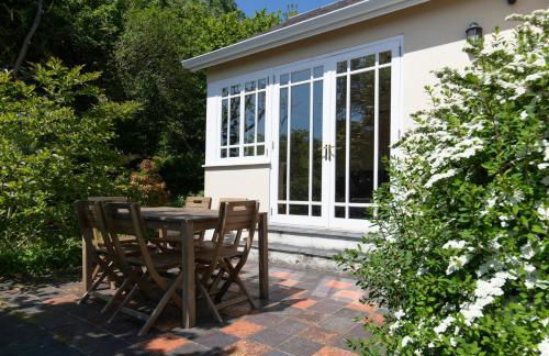 Pendre Farmhouse Llwyndafydd - Photo 19