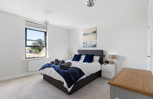 Stunning Coastal Apartment in Maidencombe with Sea Views & Garden - Foto 14