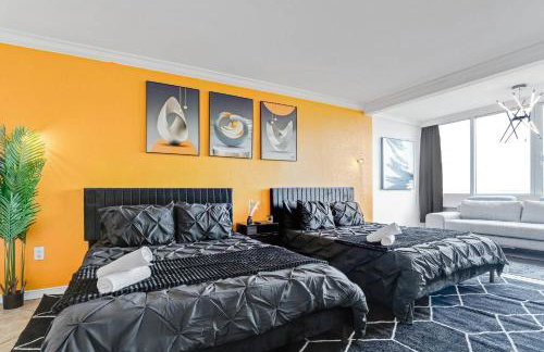 Spacious Beach Retreat | Oceanfront Pool & Tiki - Foto 8