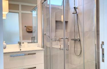 Holiday`s House "Four Generations" - Foto 17