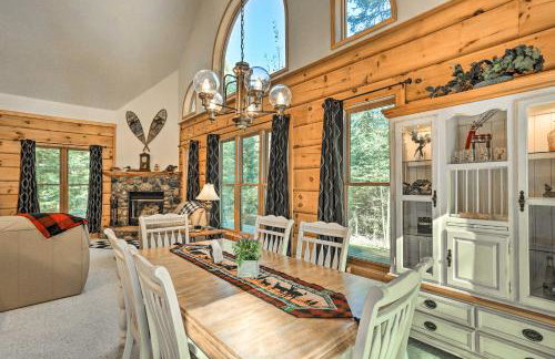 Bayfield Cabin with Wraparound Deck and Fire Pit - Foto 8