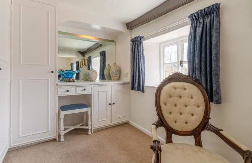 Forsythia Cottage - Photo 14