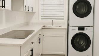 Bright & Stylish Guest Suite with Modern Comforts - Foto 5