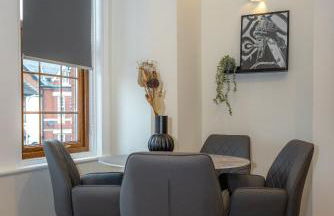 Lethbridge Villa 49 Apartment 2 Super Fibre WiFi, free parking - Foto 13