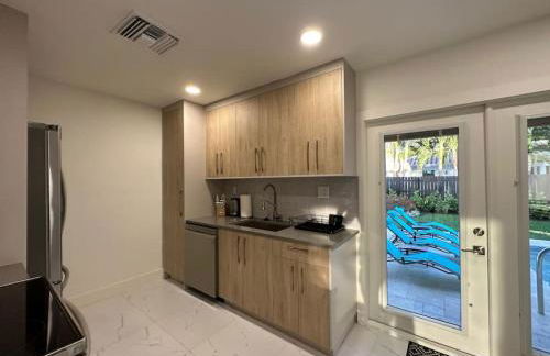 The Sun House - 3 Bed, 2 Bath, Private Pool, Fire Pit, Huge Backyard - Foto 9