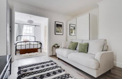 Central L1 Stay, Close to all Attractions, Parking Nearby - Foto 39