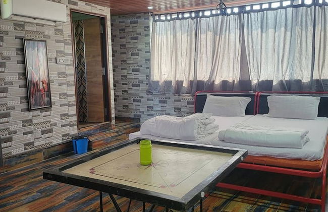 Misty Palace Lonavala - Foto 16