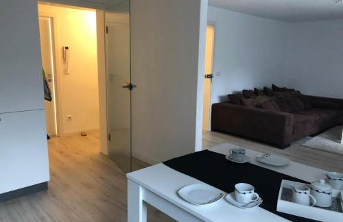Moderne helle 2,5 Zimmer Wohnung mit großem Bad und Küche in Trossingen - Foto 16