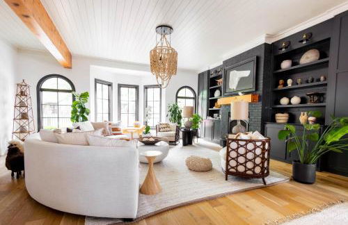 Beryl West - Artful 3BR Bentonville Pet-Friendly - Foto 8